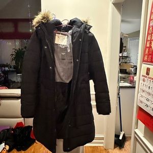 Black Abercrombie Coat for Women with Fur Hat